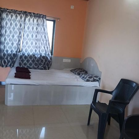 Konkan Kinara Holyday Home Stay Vihour Екстериор снимка
